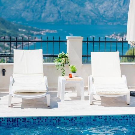 Appartamento Boka Bay Cattaro Esterno foto