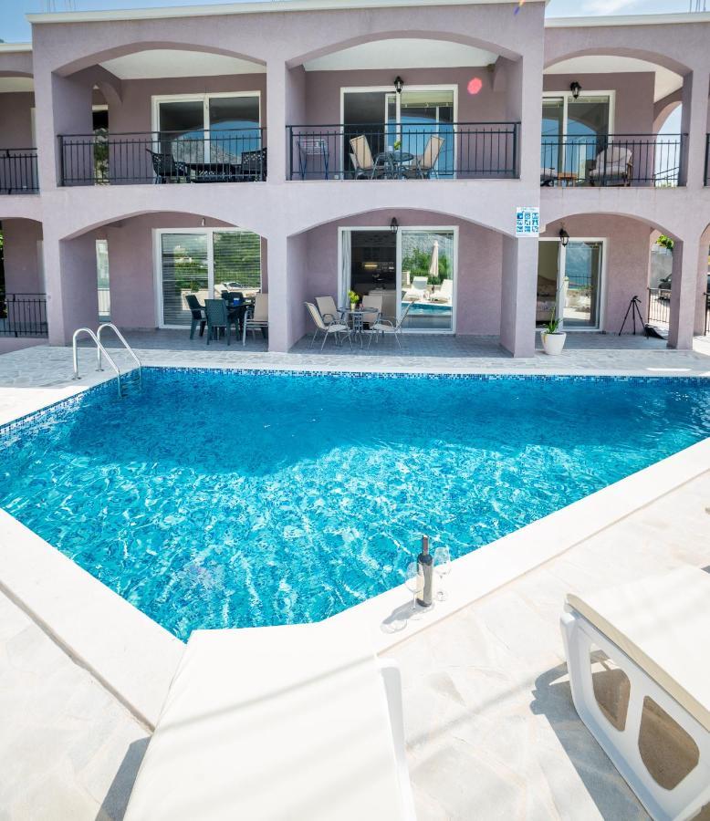 Appartamento Boka Bay Cattaro Esterno foto