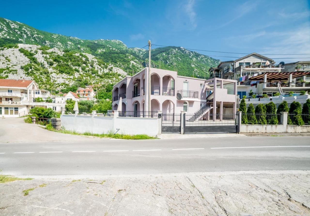 Appartamento Boka Bay Cattaro Esterno foto